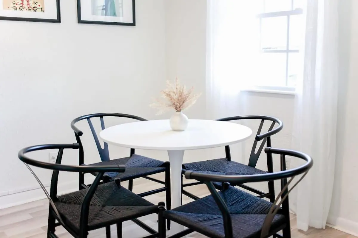 Apartment Sojourn Bayside 2 Bedroom Norfolk United States
