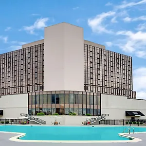 Wyndham Garden Downtown Norfolk