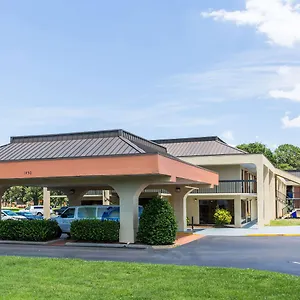 Days By Wyndham Airport Norfolk